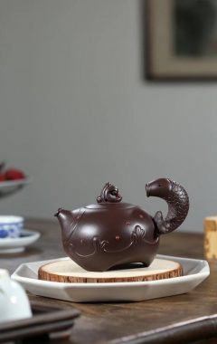 范丽英工艺美术师